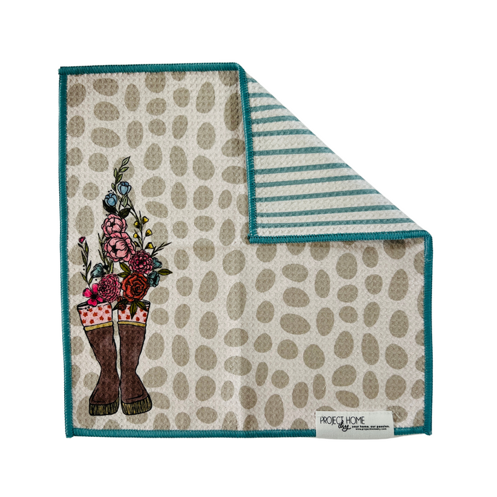 AK Life | Waffle Weave Microfiber Towels Kitchen & Bath Hand Towels Reversible Hand Towel | Towel Collective | Cody, WY
