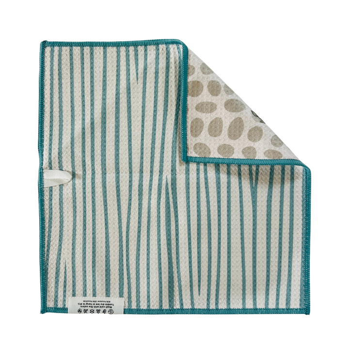 AK Life | Waffle Weave Microfiber Towels Kitchen & Bath Hand Towels Reversible Hand Towel | Towel Collective | Cody, WY