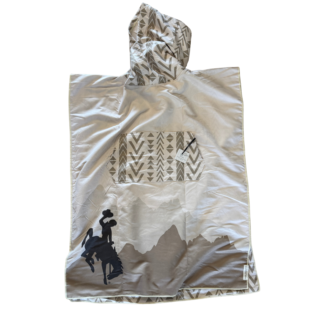 Neutral Wyoming Cowboy Poncho