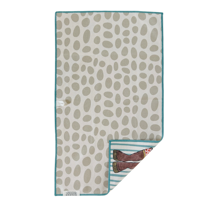 AK Life | Waffle Weave Microfiber Towels Kitchen & Bath Hand Towels Reversible Hand Towel | Towel Collective | Cody, WY