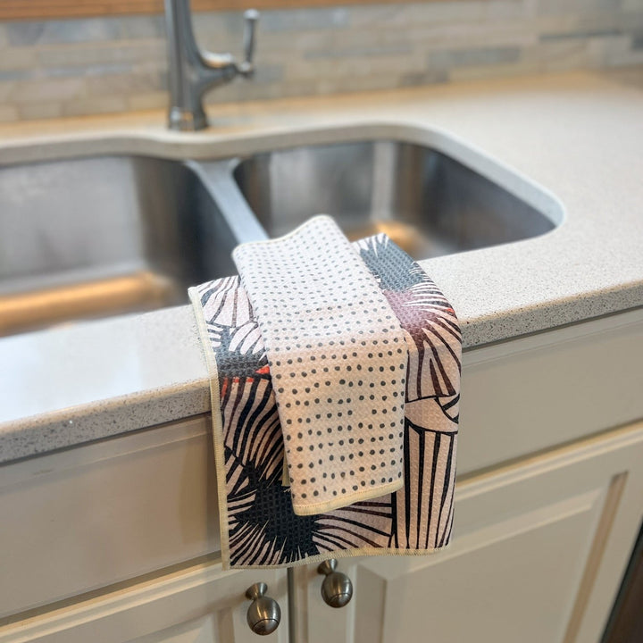 Palm Leaf | Waffle Weave Microfiber Towels Kitchen & Bath Hand Towels Reversible Hand Towel | Towel Collective | Cody, WY